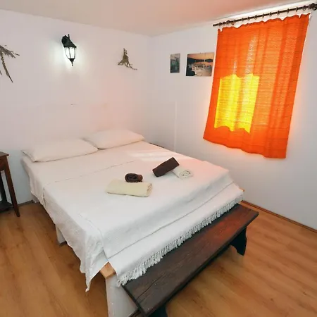Сasa de vacaciones Isolated House Cove Dragisina, Kornati - 25544